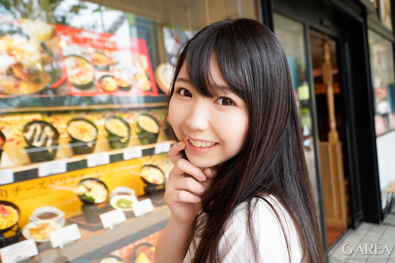 �摜���N���b�N����Ǝ��֐i�݂܂�