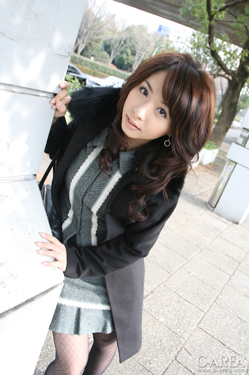 �摜���N���b�N����Ǝ��֐i�݂܂�