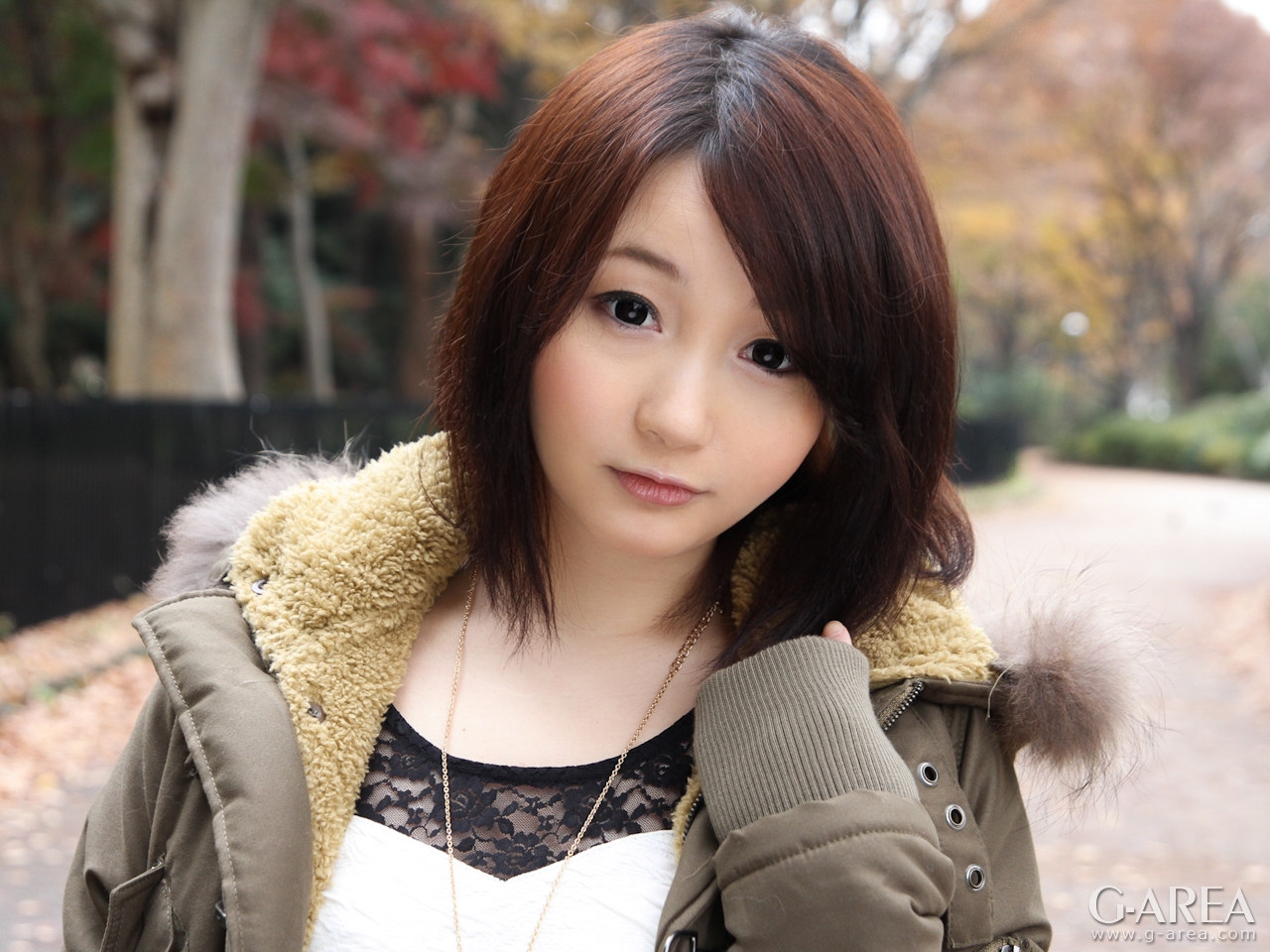 �摜���N���b�N����Ǝ��֐i�݂܂�