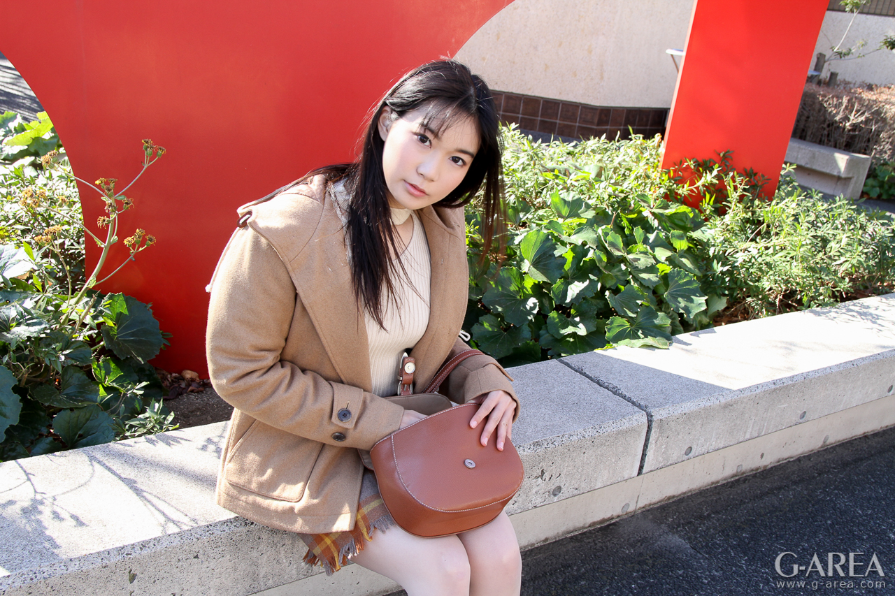 �摜���N���b�N����Ǝ��֐i�݂܂�