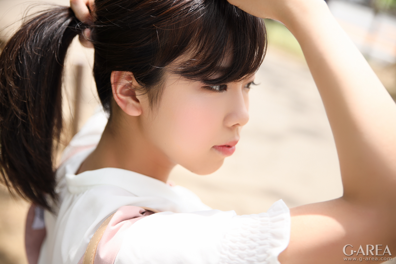 �摜���N���b�N����Ǝ��֐i�݂܂�