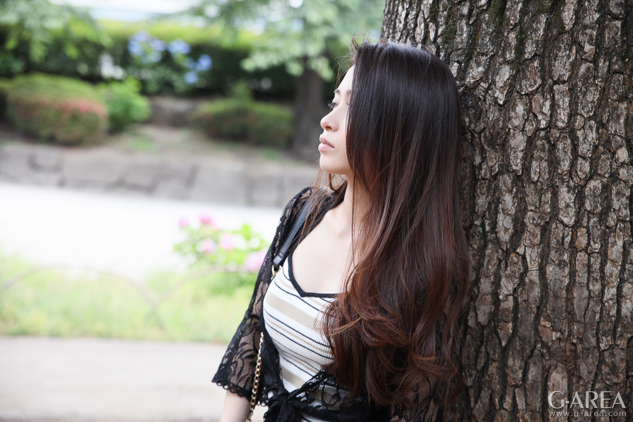 �摜���N���b�N����Ǝ��֐i�݂܂�