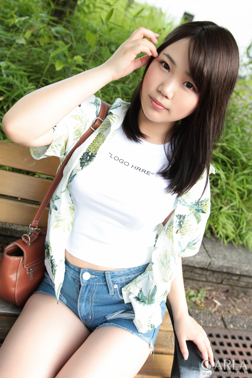 �摜���N���b�N����Ǝ��֐i�݂܂�