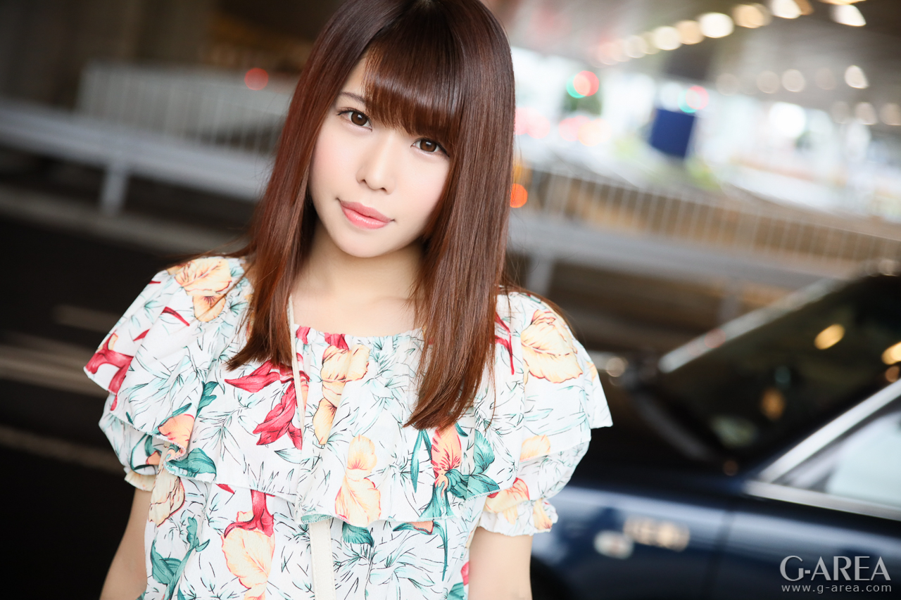 �摜���N���b�N����Ǝ��֐i�݂܂�