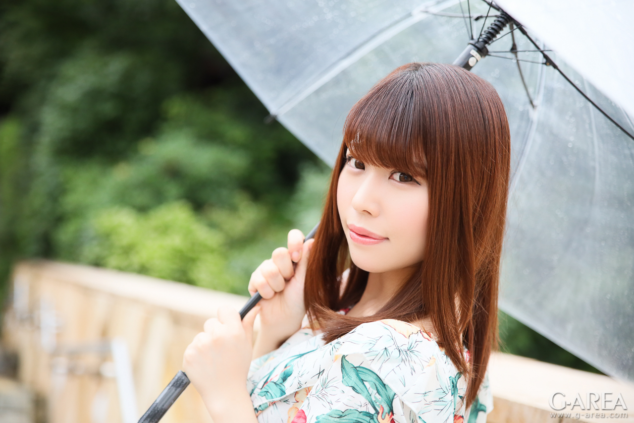 �摜���N���b�N����Ǝ��֐i�݂܂�