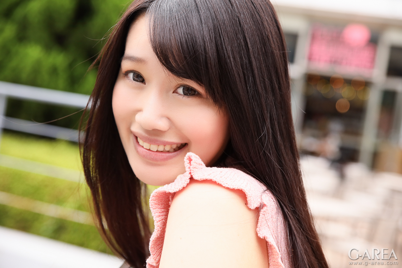 �摜���N���b�N����Ǝ��֐i�݂܂�