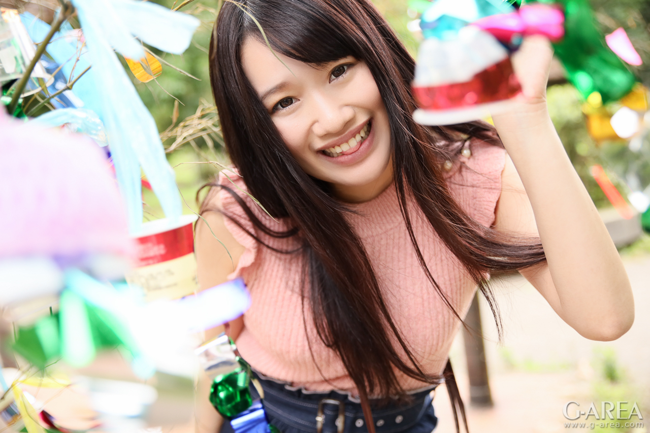 �摜���N���b�N����Ǝ��֐i�݂܂�