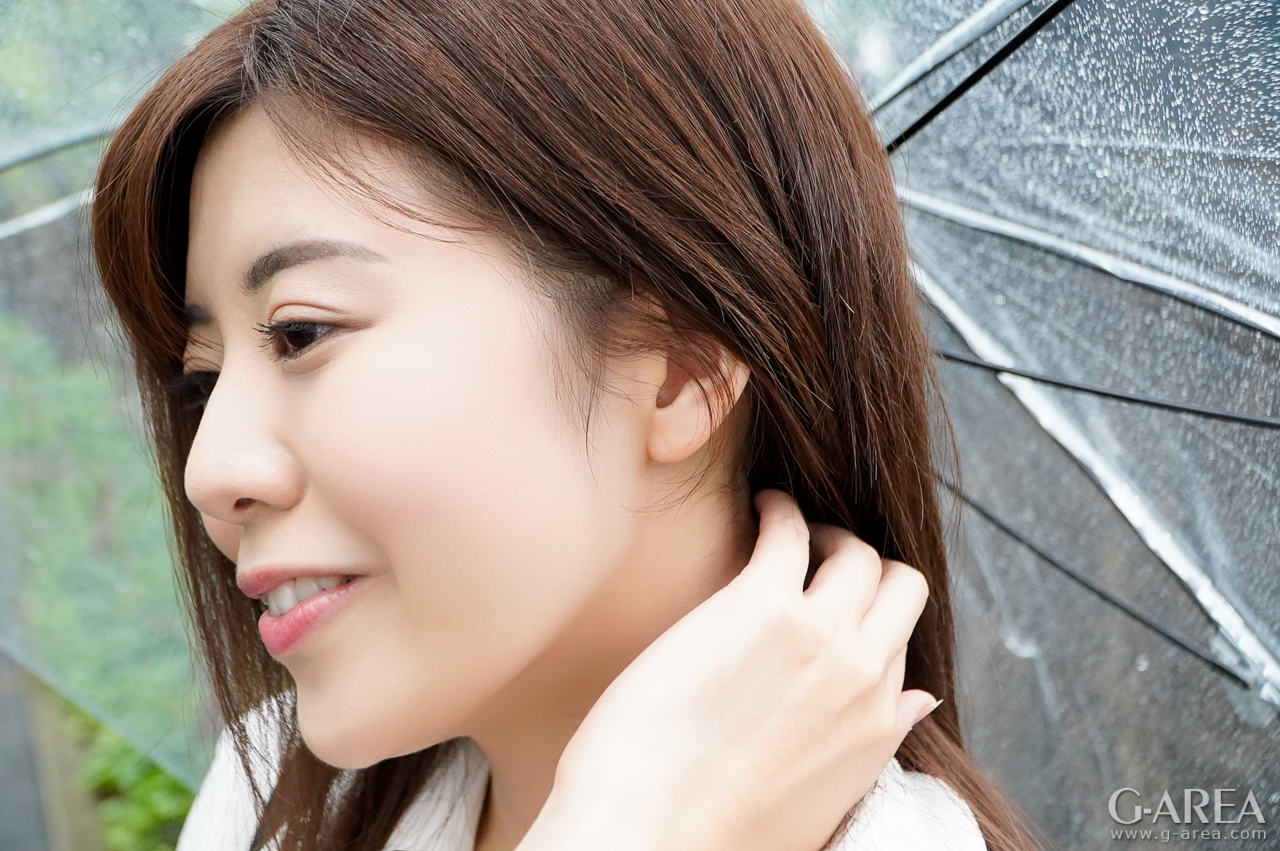 �摜���N���b�N����Ǝ��֐i�݂܂�