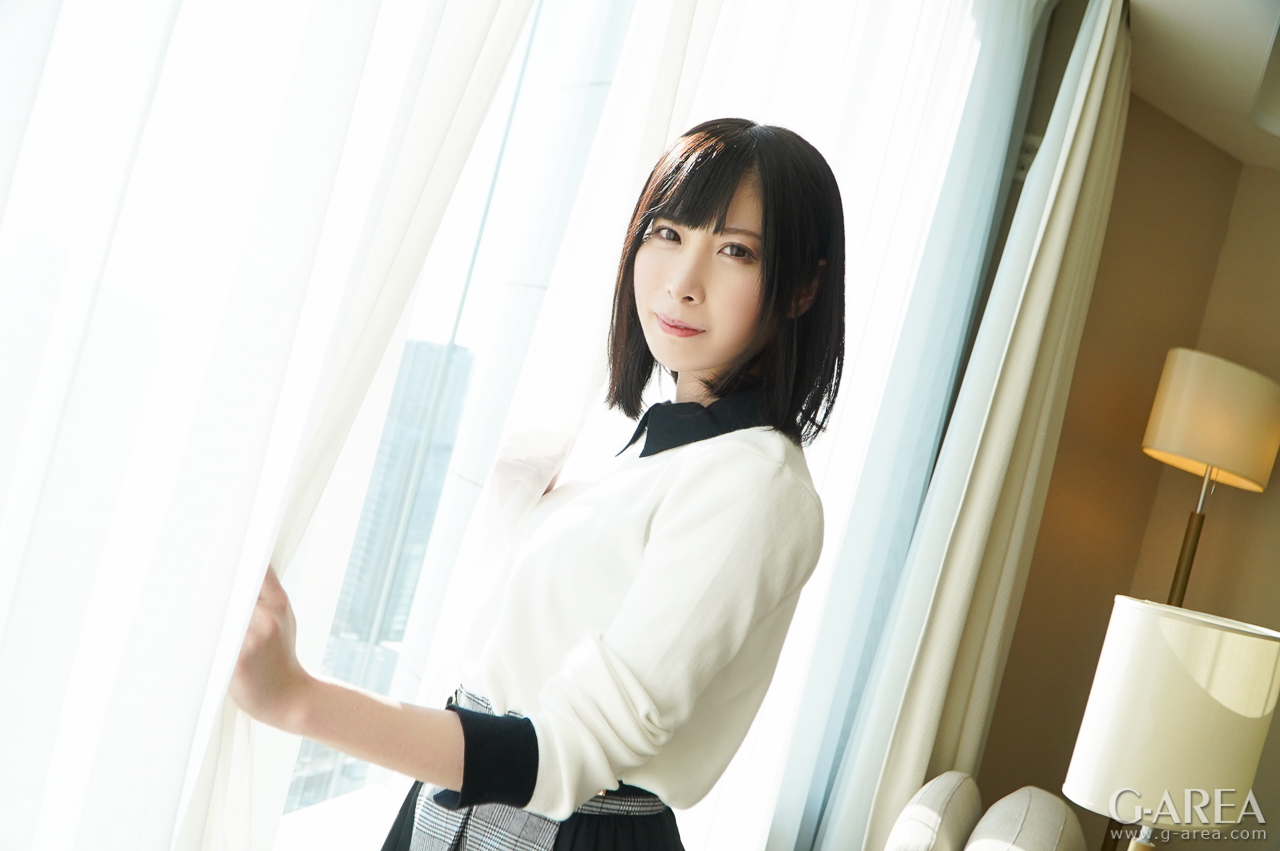 �摜���N���b�N����Ǝ��֐i�݂܂�