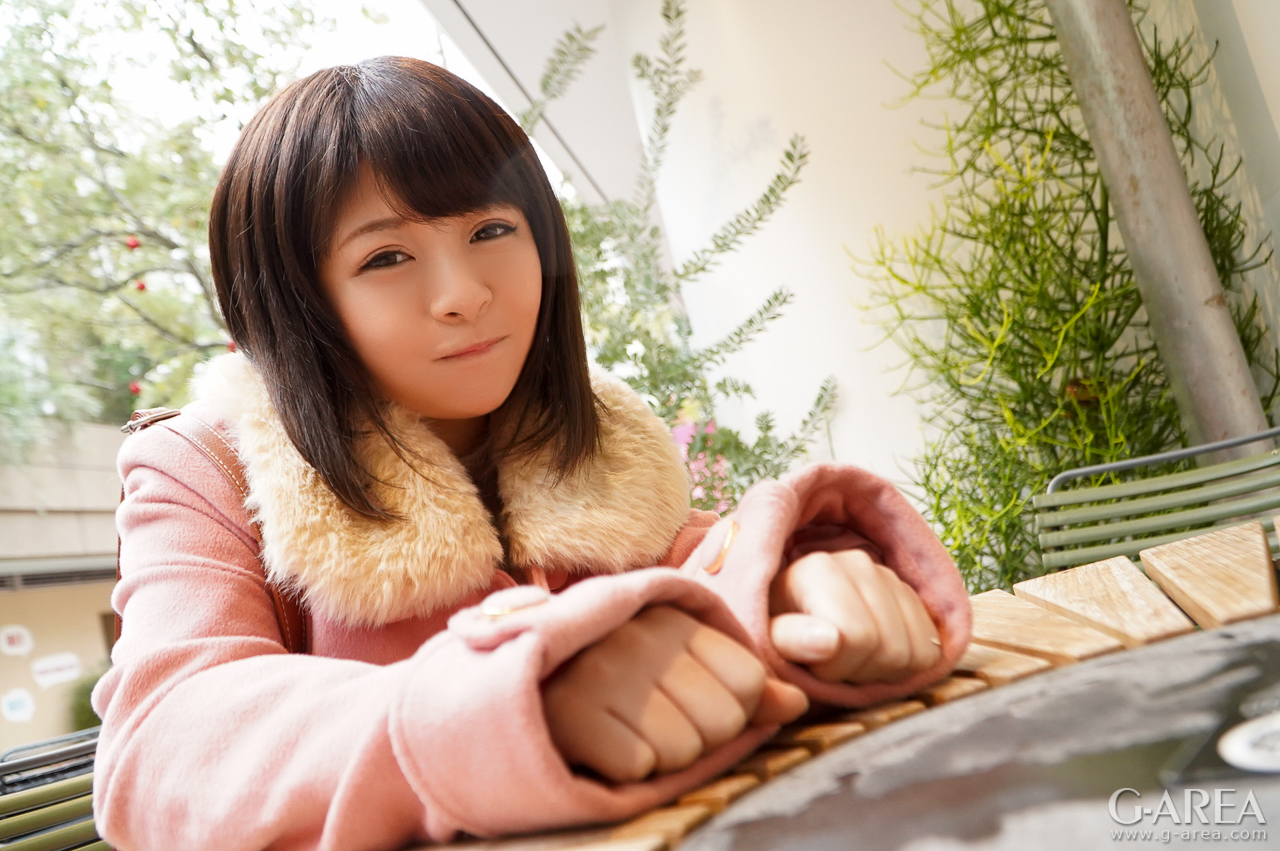 �摜���N���b�N����Ǝ��֐i�݂܂�