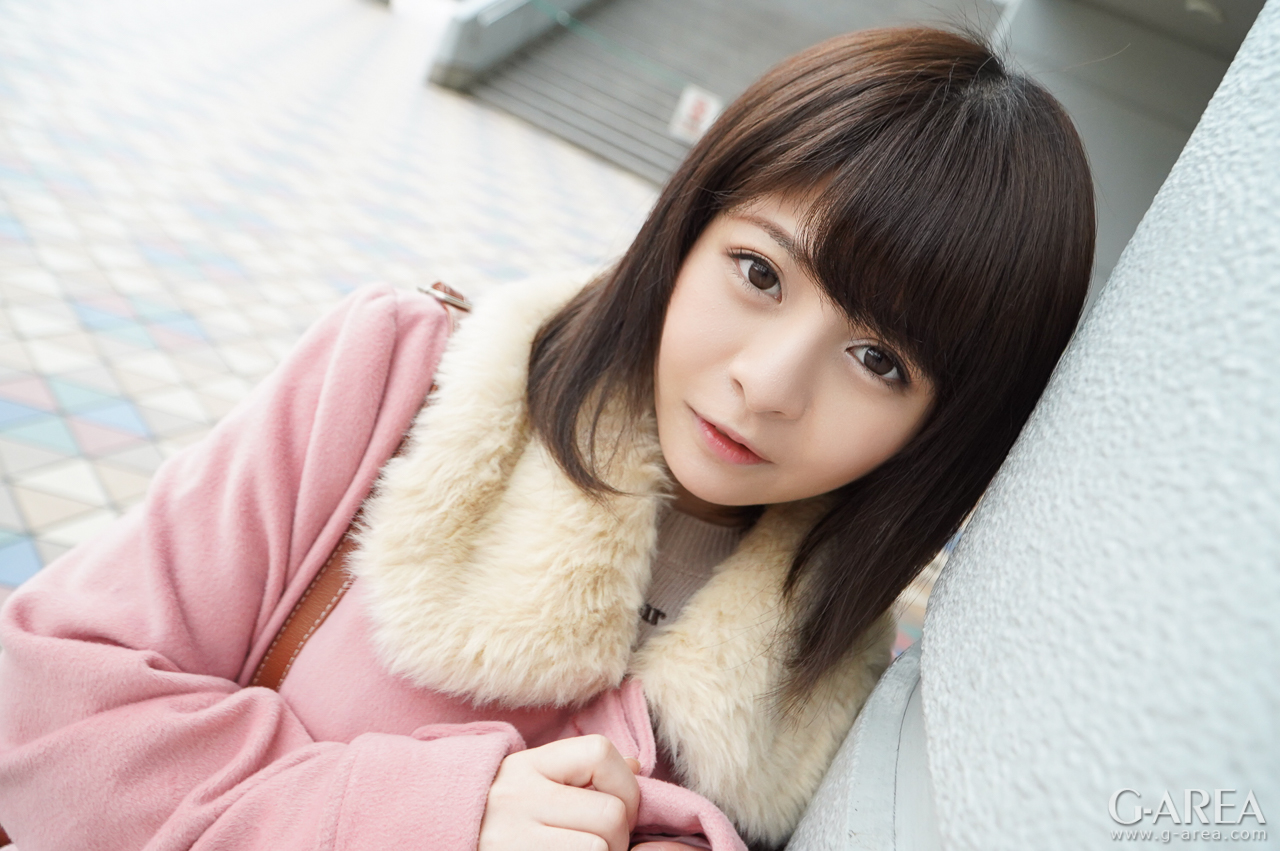 �摜���N���b�N����Ǝ��֐i�݂܂�