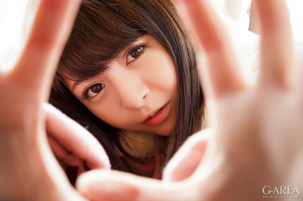 �摜���N���b�N����Ǝ��֐i�݂܂�