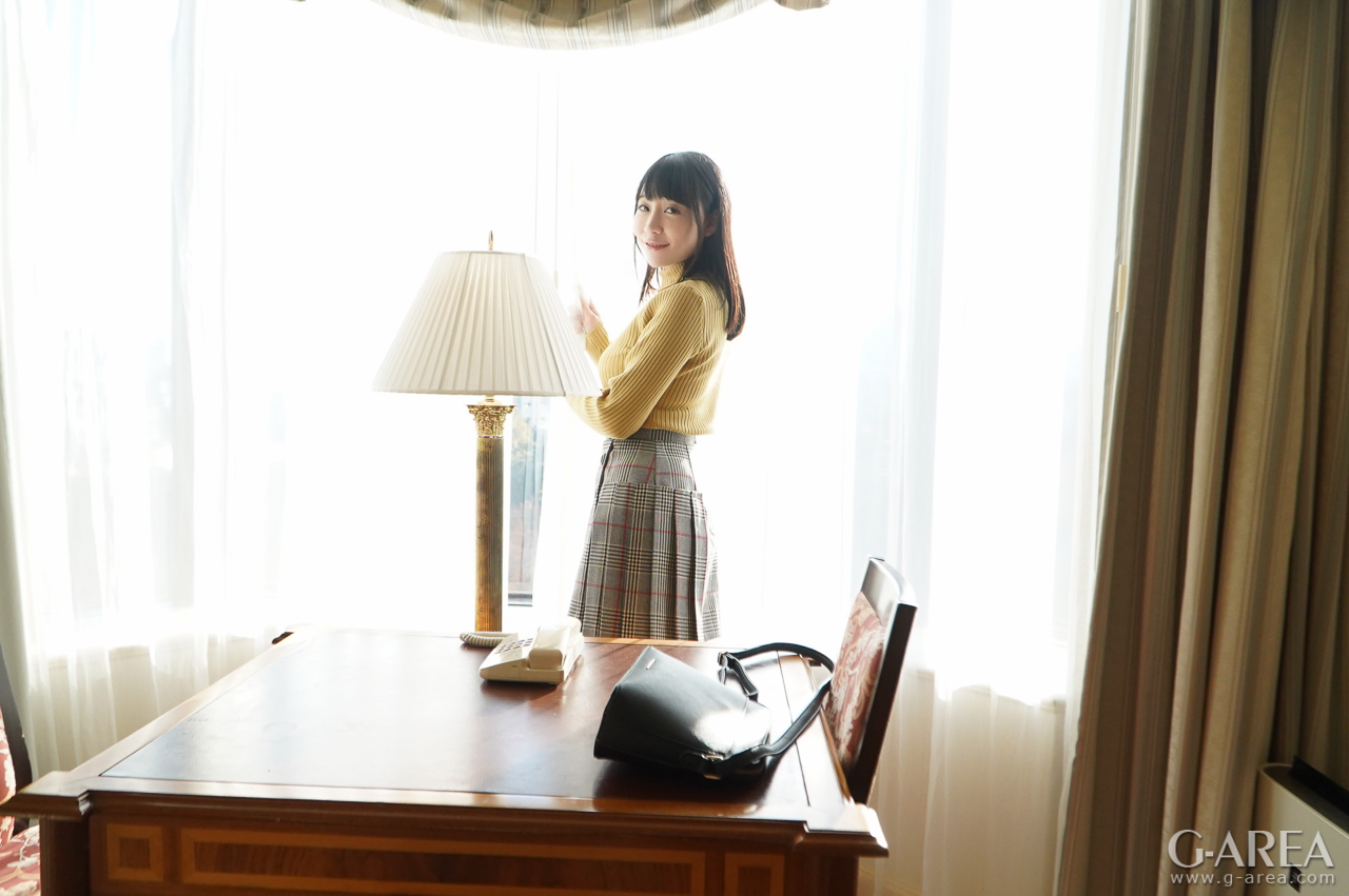 �摜���N���b�N����Ǝ��֐i�݂܂�