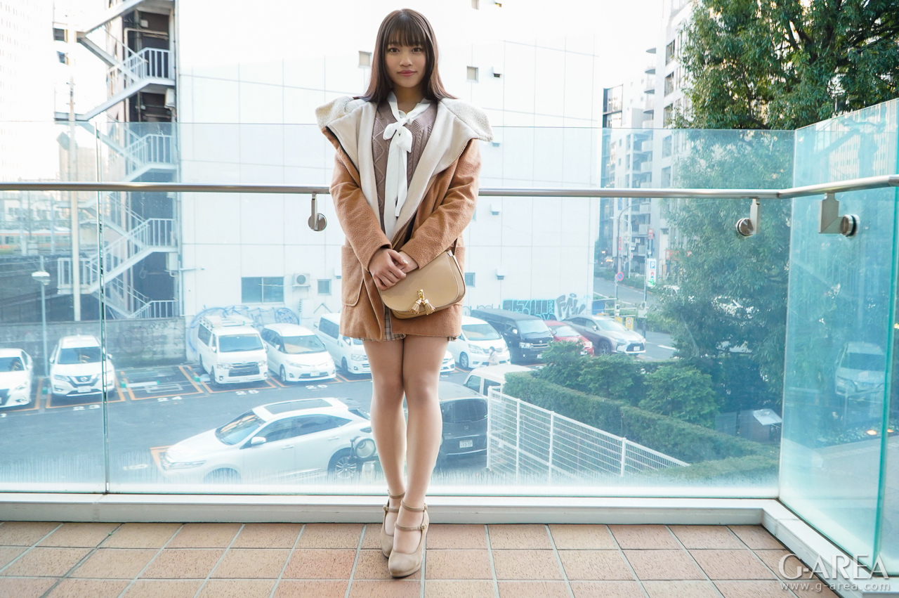 �摜���N���b�N����Ǝ��֐i�݂܂�