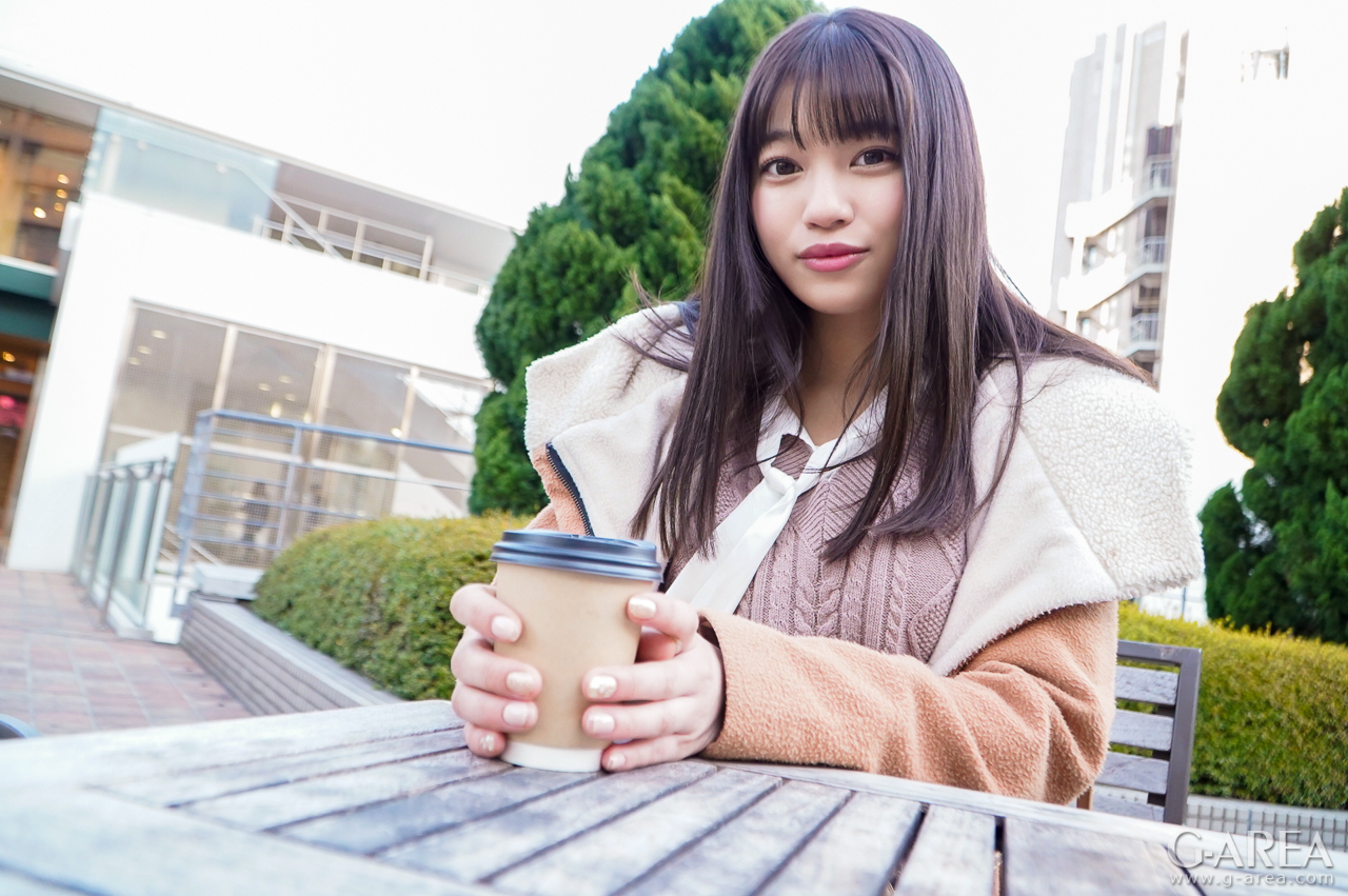 �摜���N���b�N����Ǝ��֐i�݂܂�